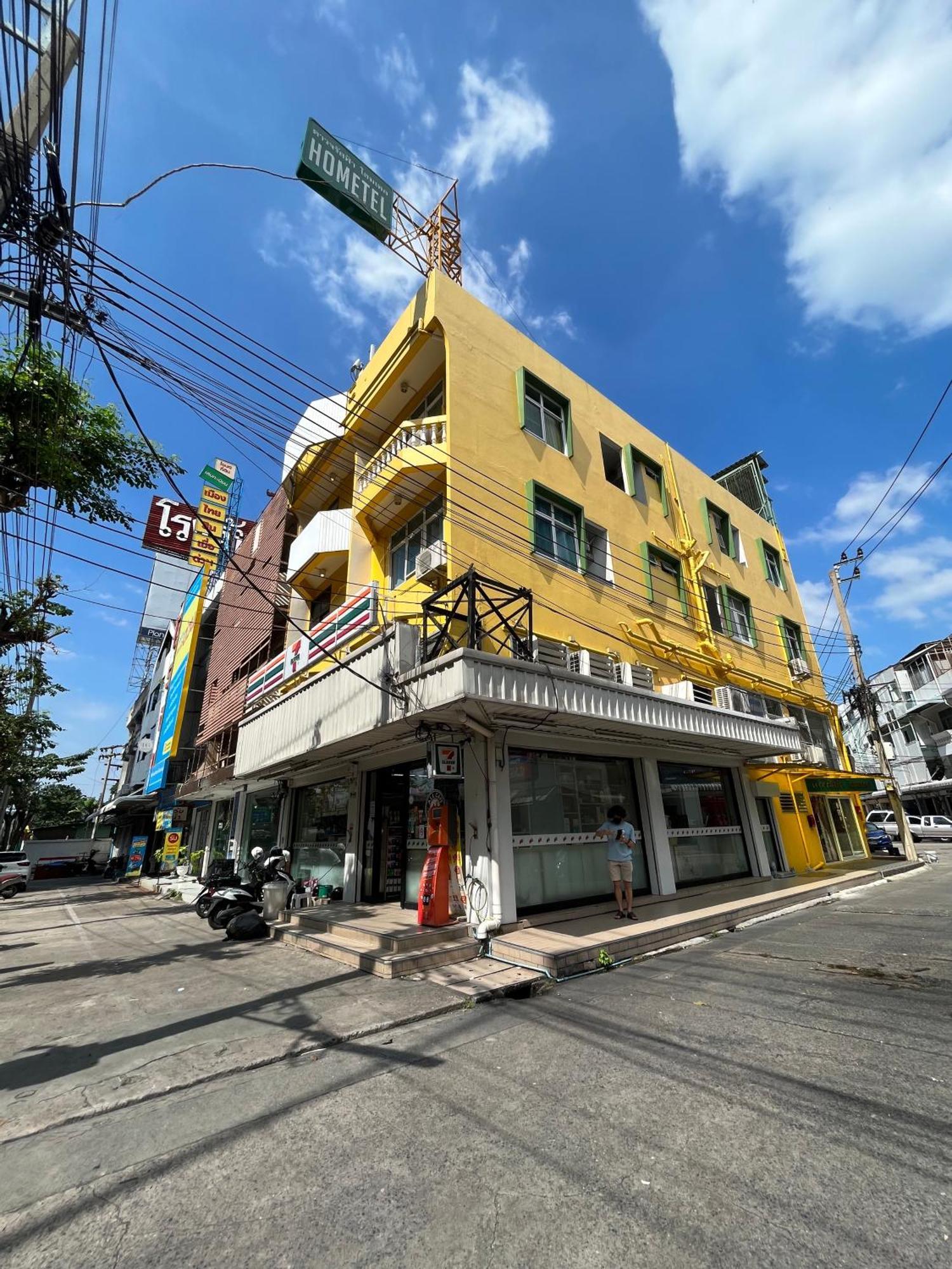 Dao Jaras Fah Hometel ดาวจรัสฟ้าโฮมเทล Bangkok Exterior photo